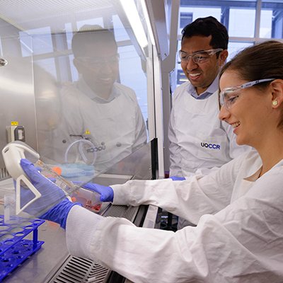 Dr Richard Gordon and assistant in his lab